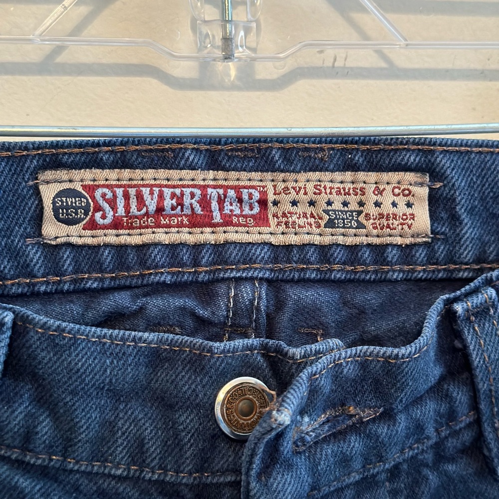 Vintage Levi’s Baggy Jean Men’s Size 36”W X 30” Blue Made In USA